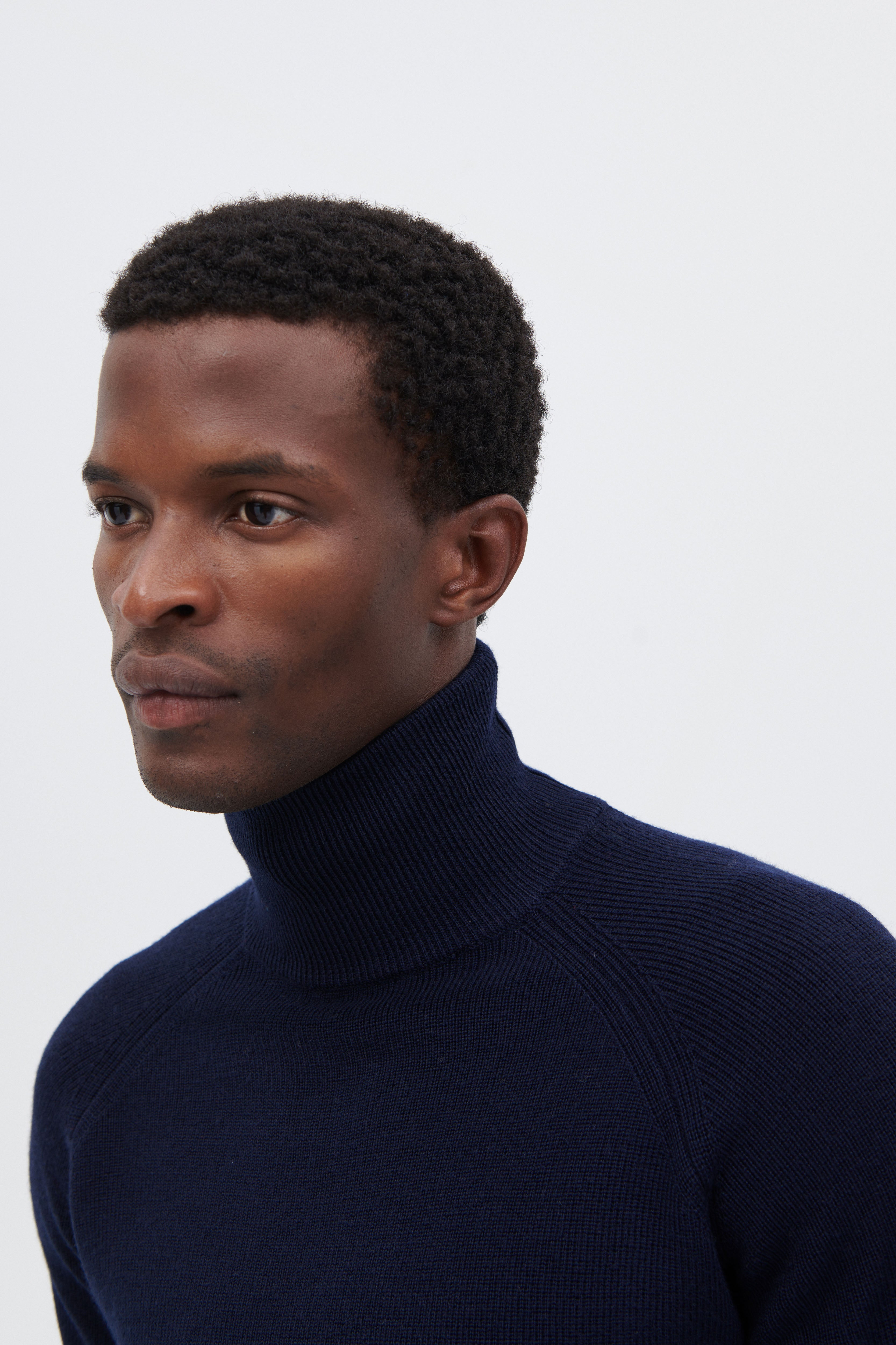 Extra Fine Merino Wool Mock Turtleneck Sweater