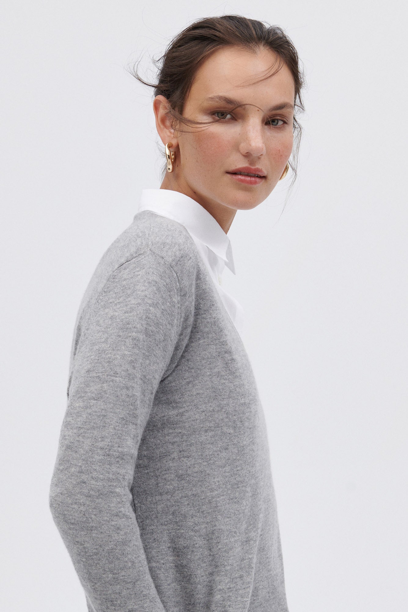 Cashmere V-Neck Pullover