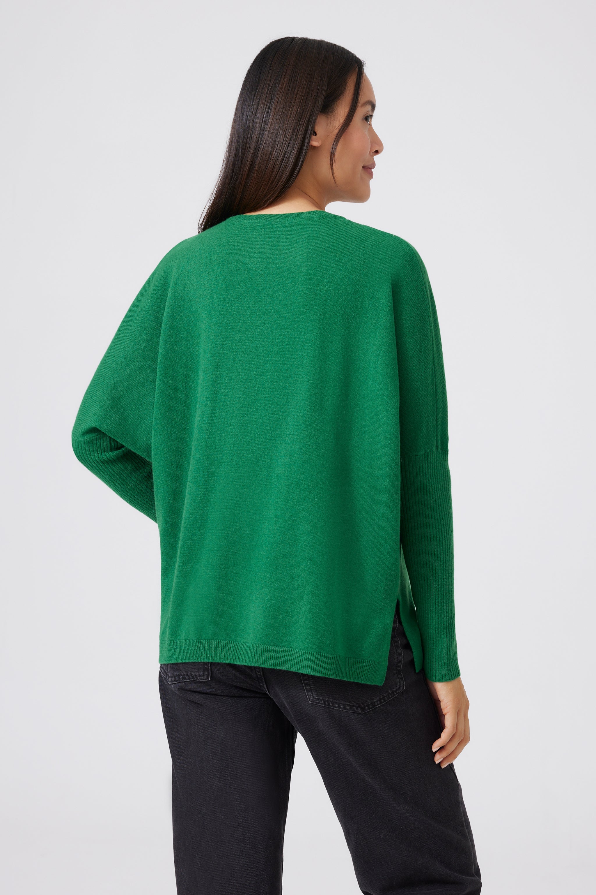  Cashmere V-neck Sweater