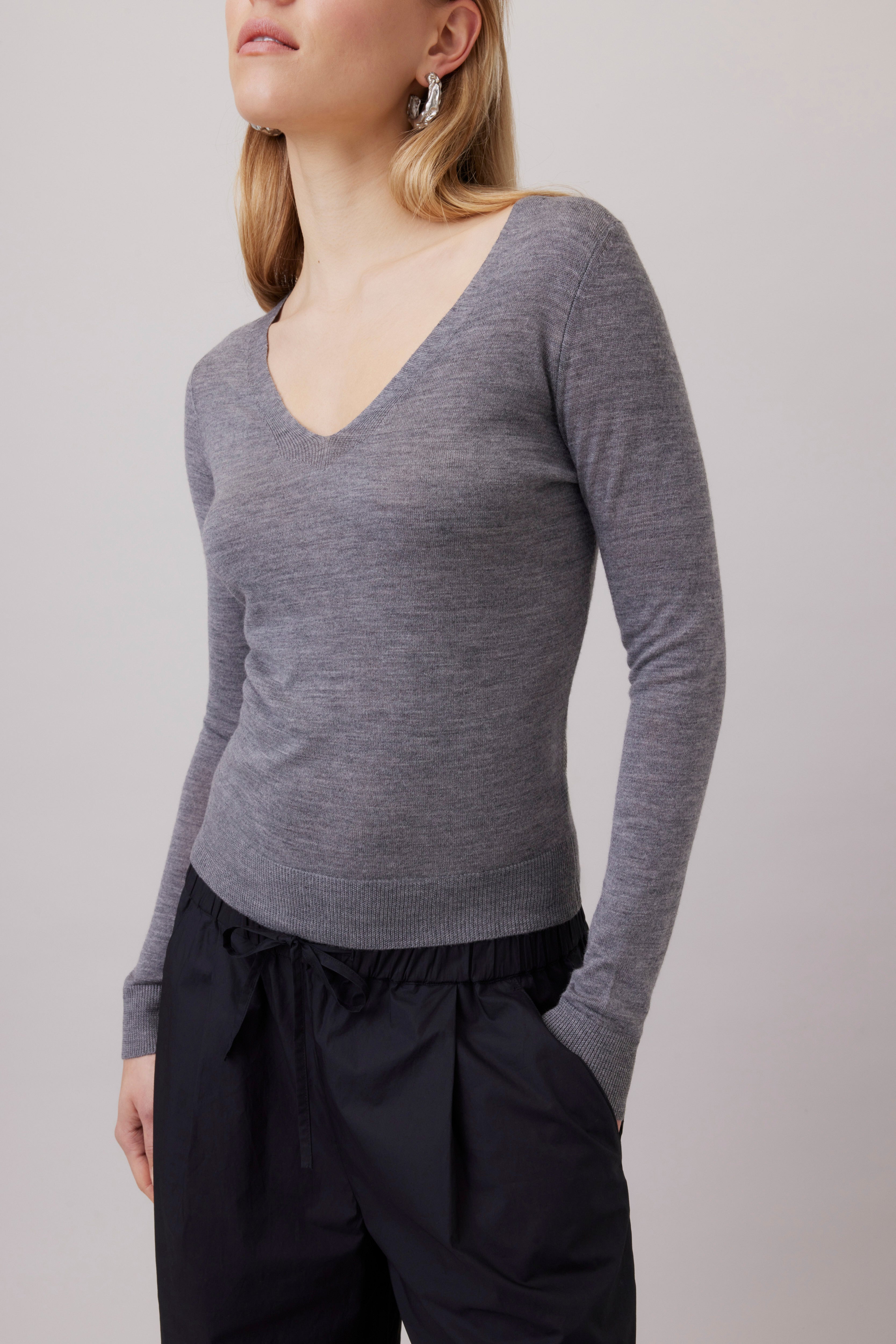 V-Pullover aus Merinowolle