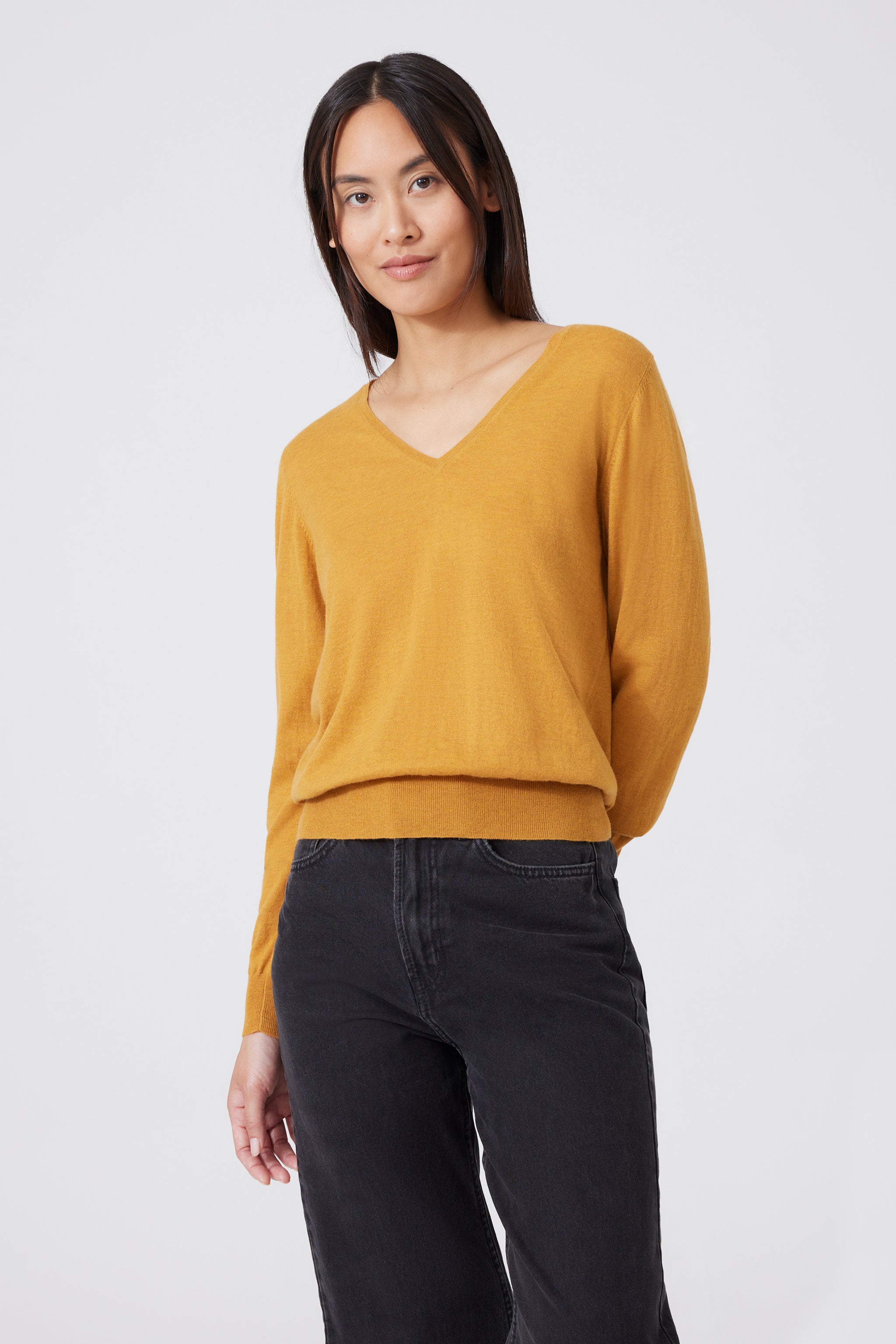 V-Pullover aus leichtem Cashmere