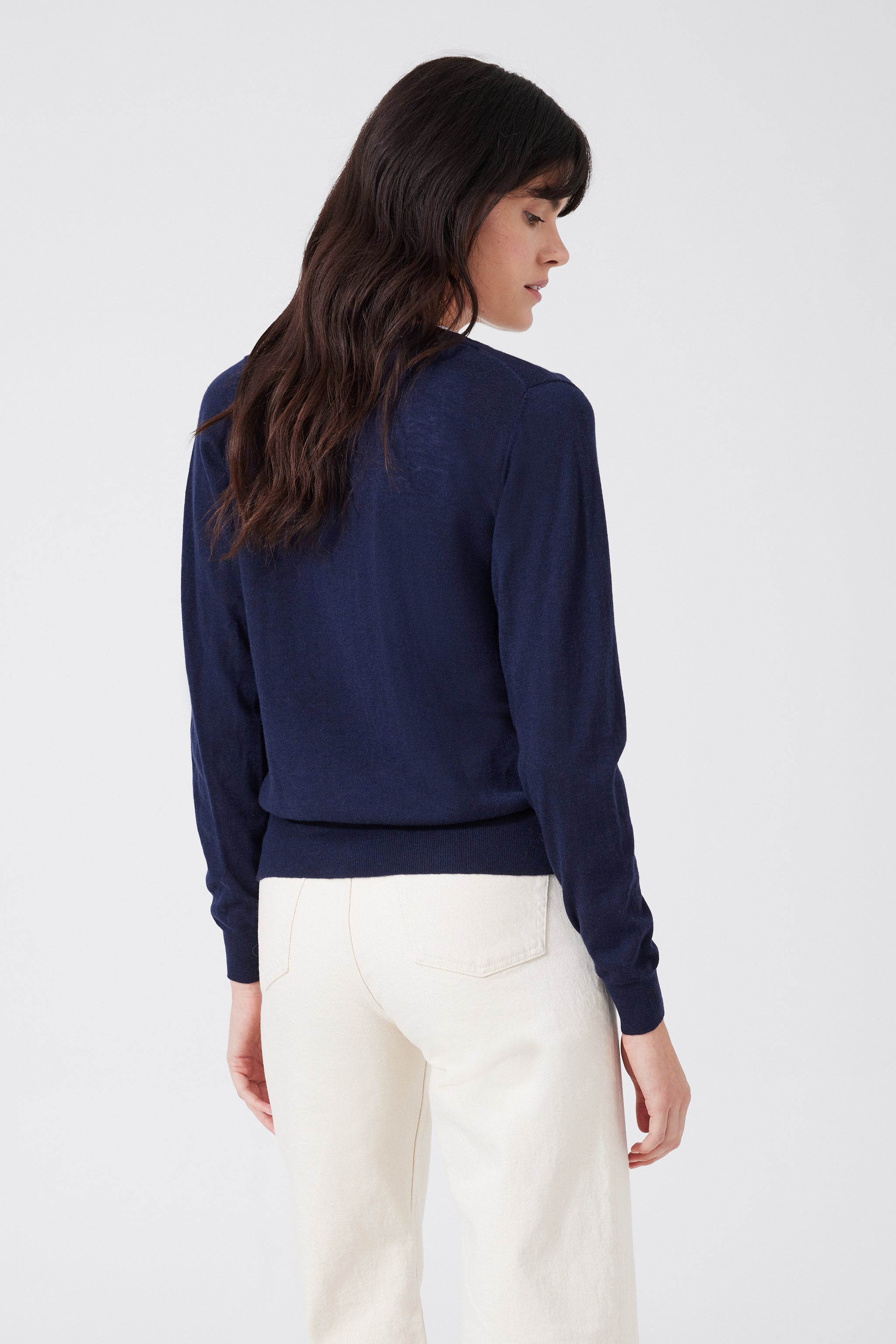 V-Pullover aus leichtem Cashmere