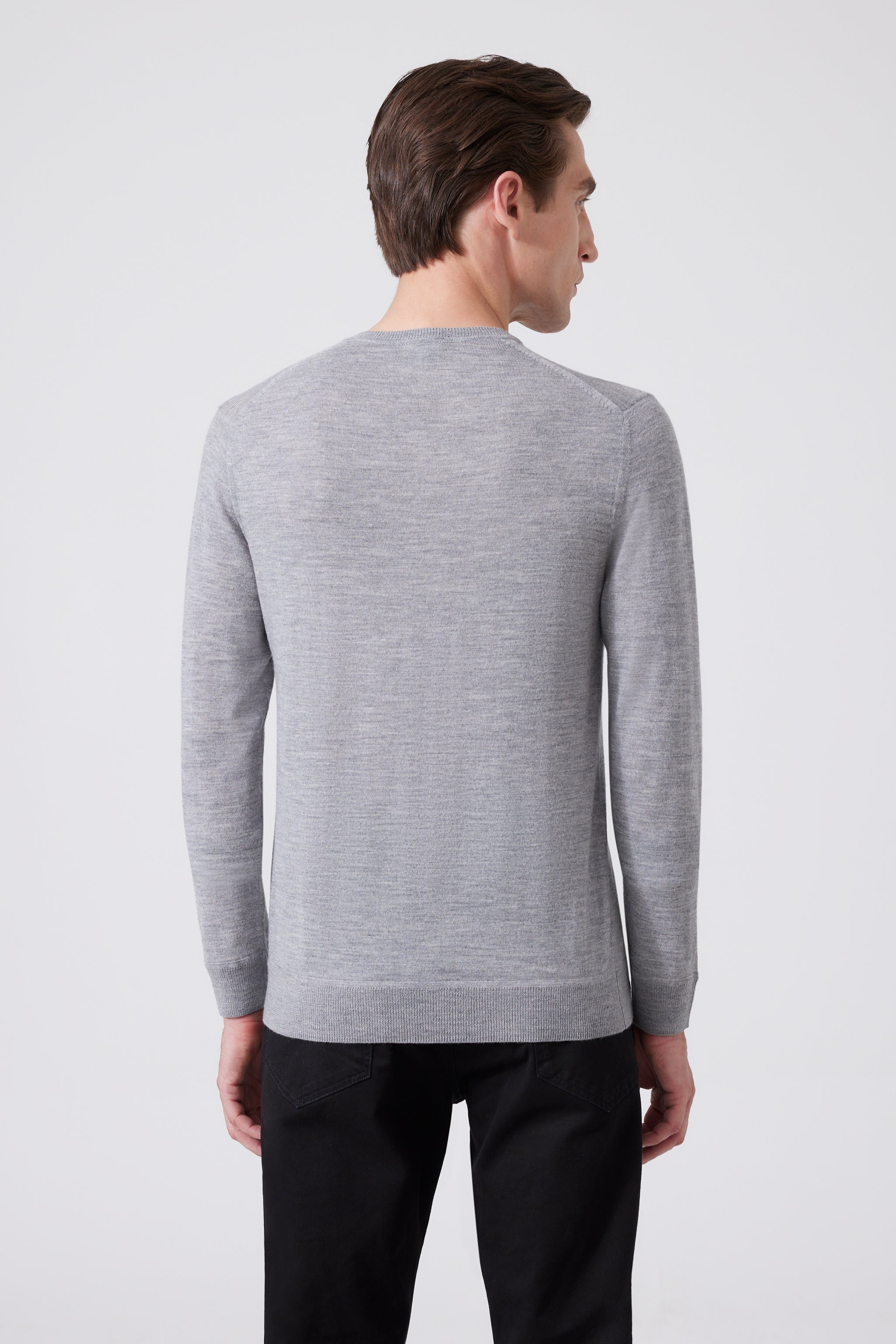 V-Pullover aus Merinowolle