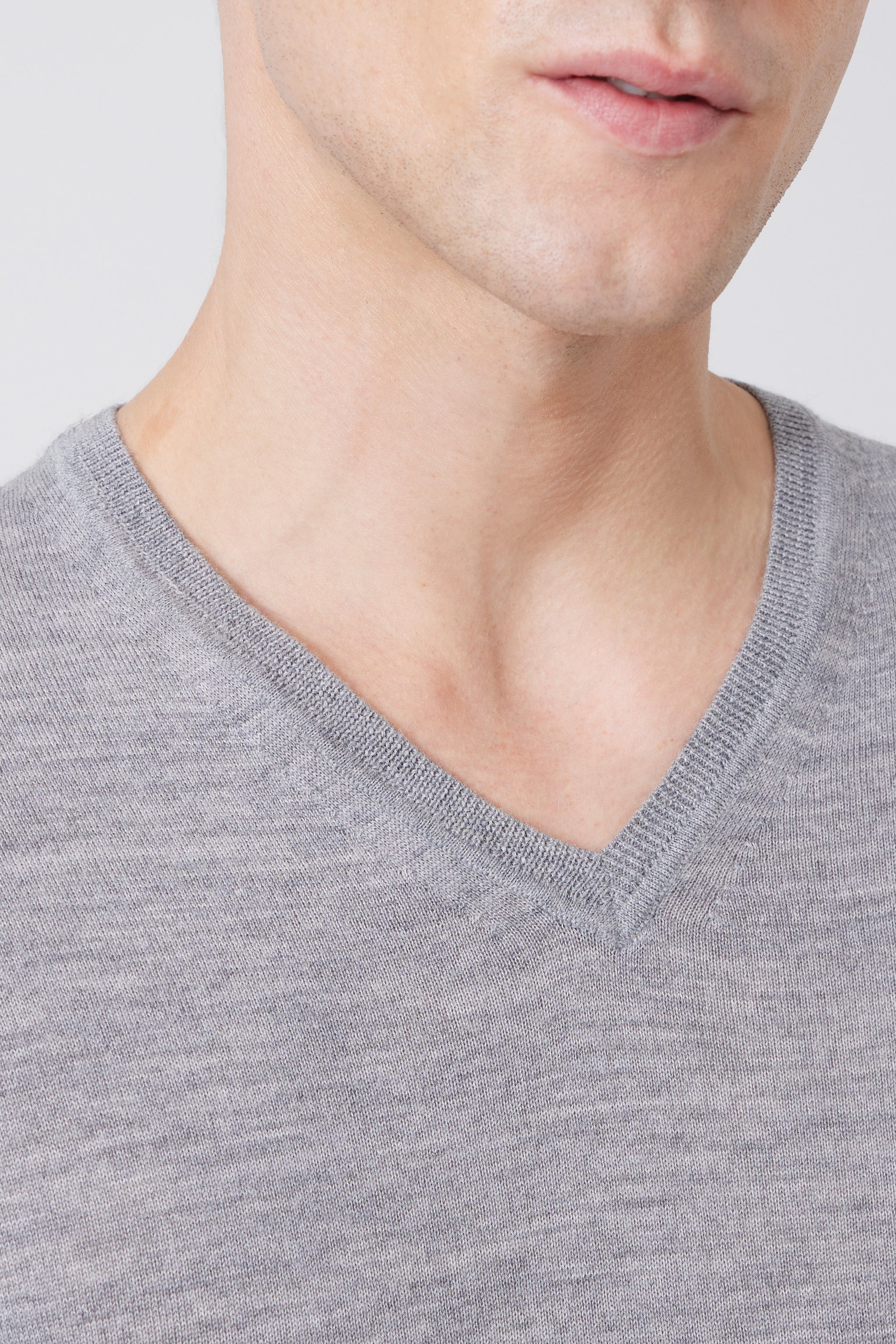 Extra Fine Merino Wool V-neck Sweater