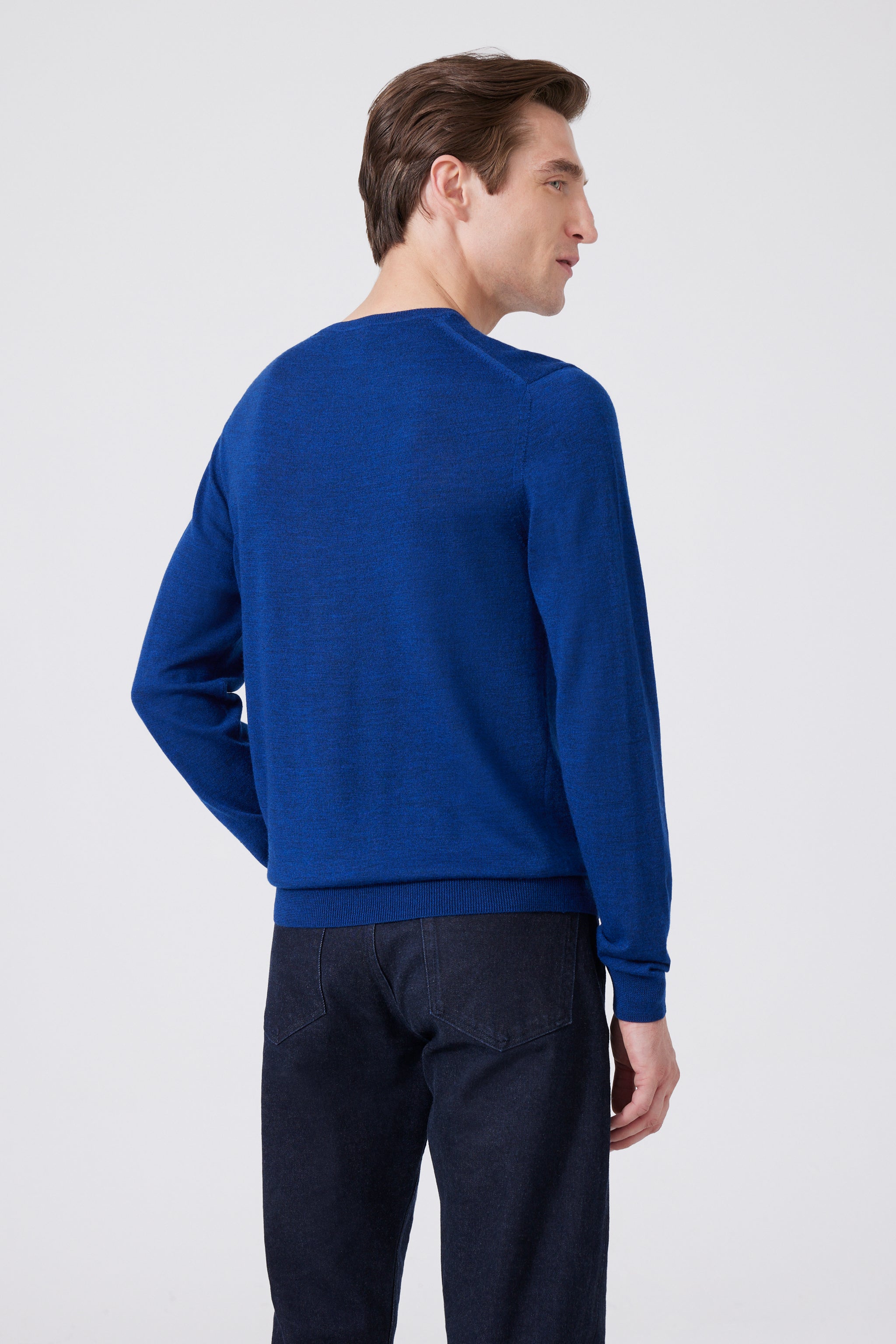 Extra Fine Merino Wool V-neck Sweater