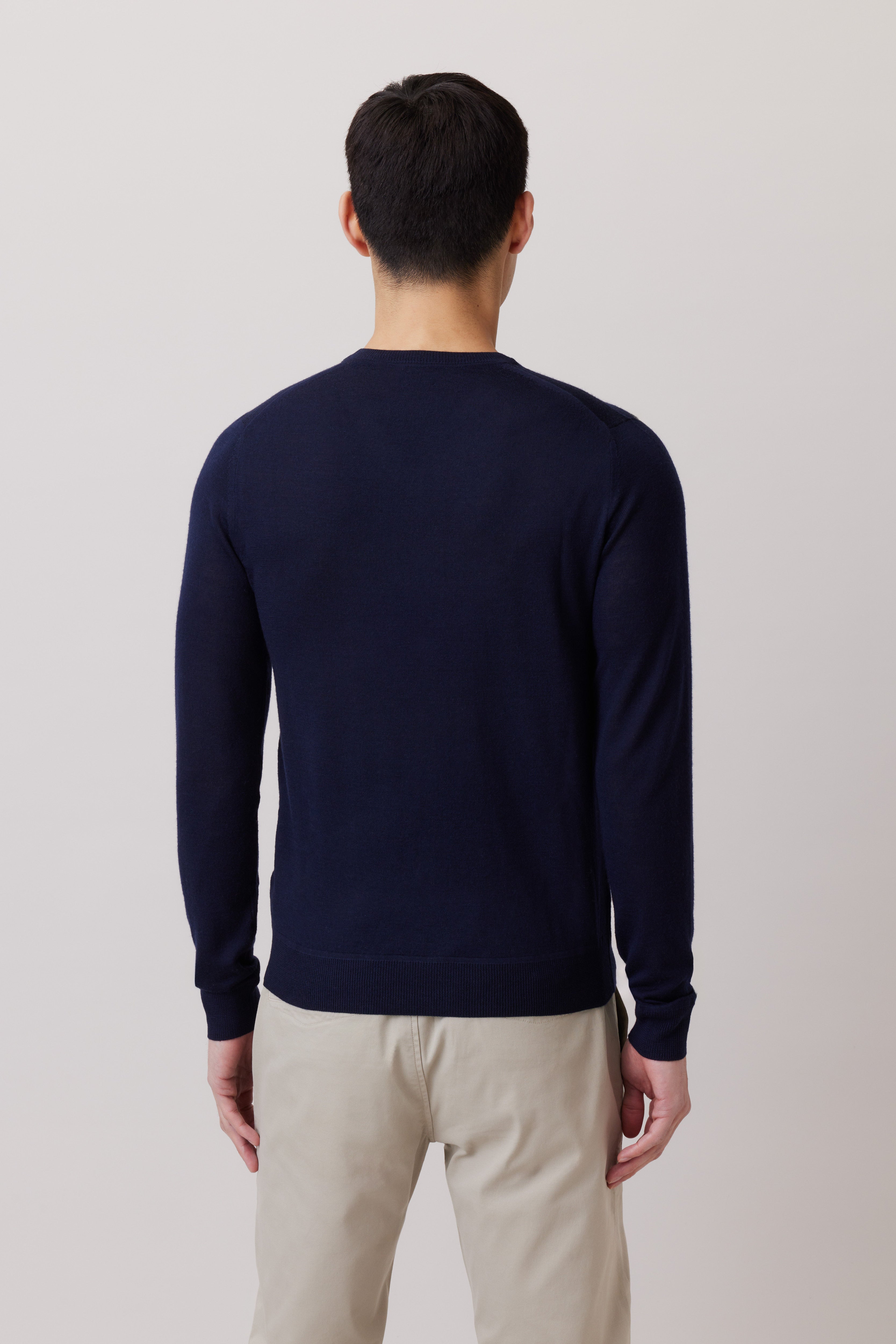 Extra Fine Merino Wool V-neck Sweater