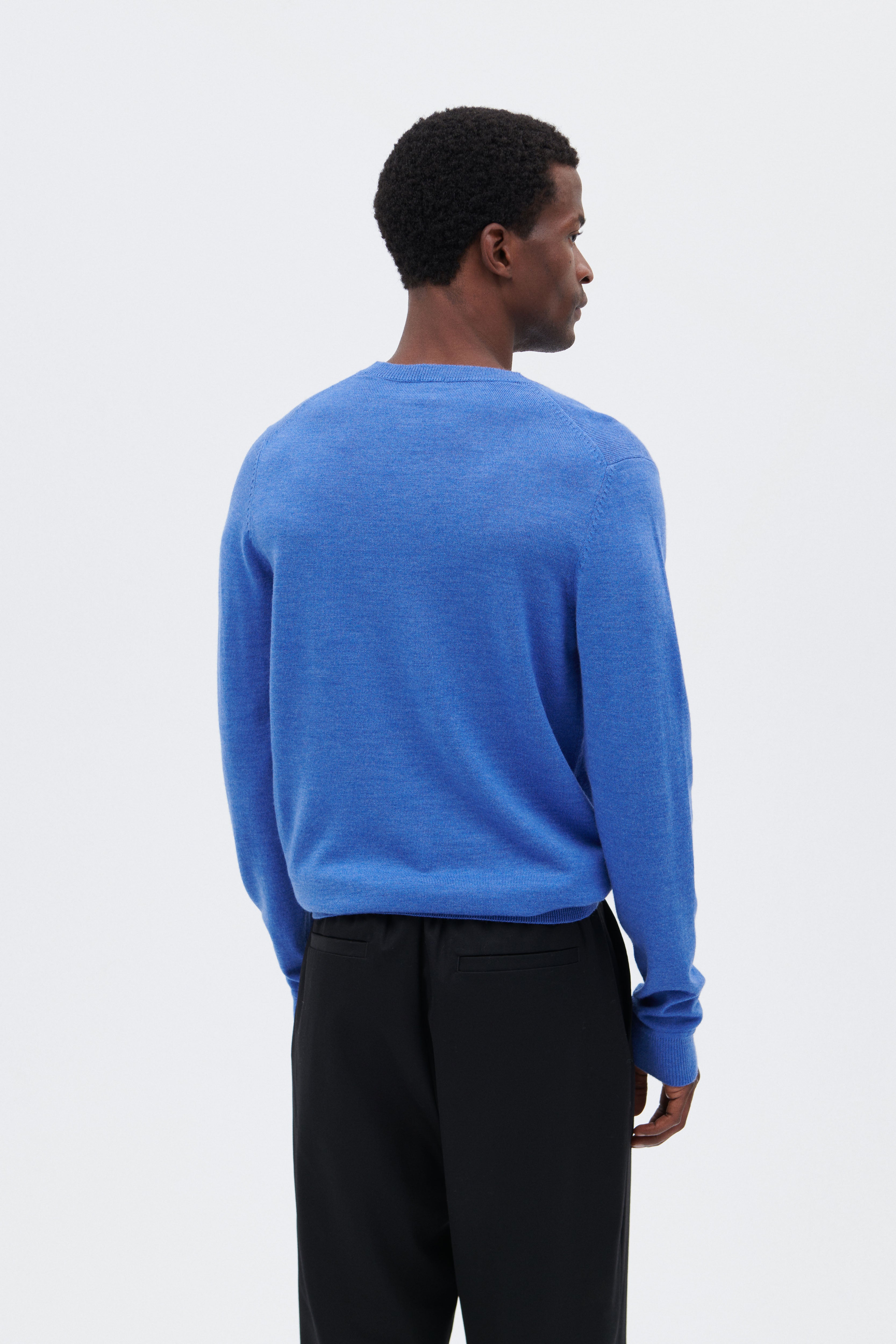 Extra Fine Merino Wool V-neck Sweater