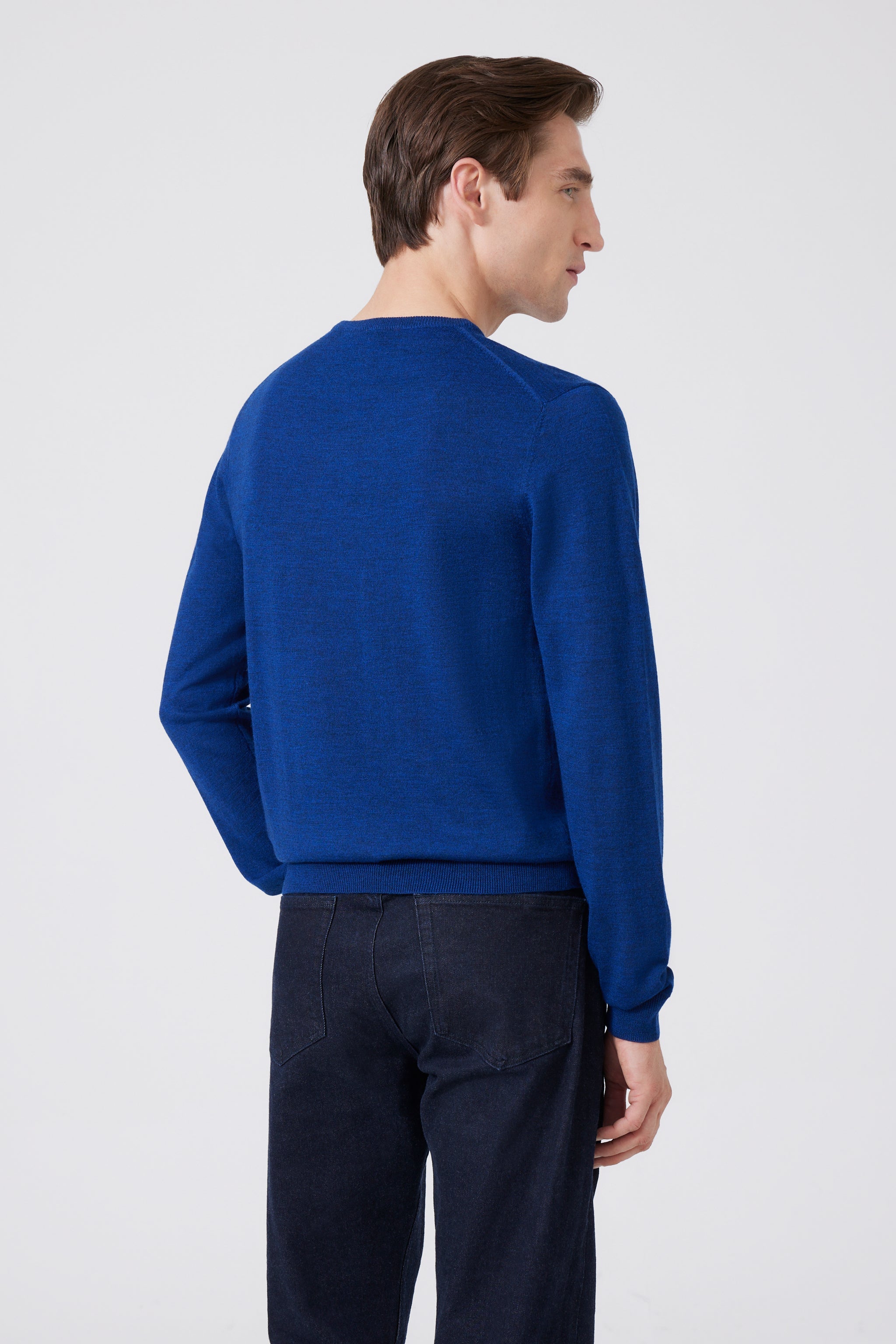 Extra Fine Merino Wool Round Neck Sweater