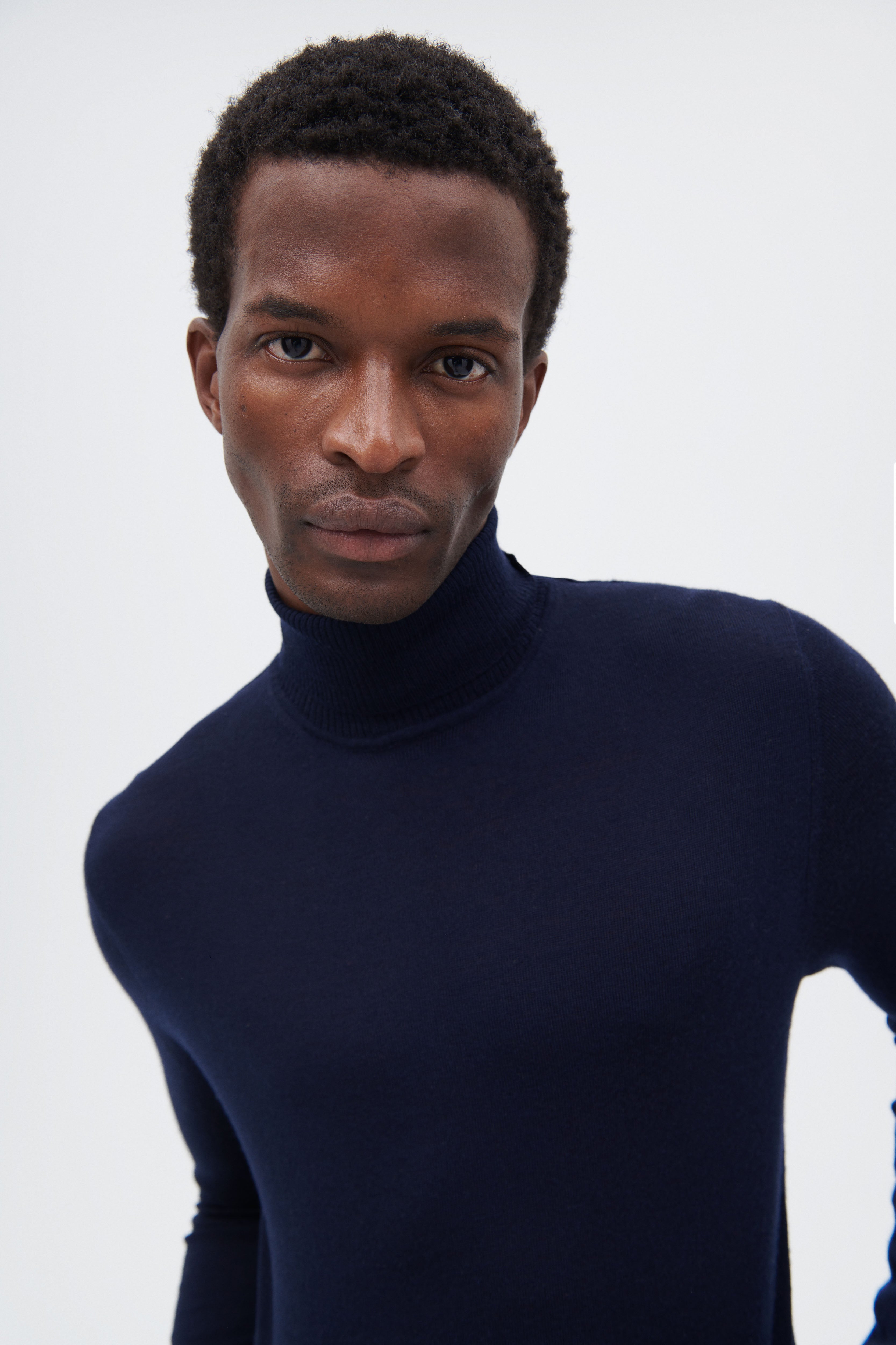 Extra Fine Merino Wool Turtleneck Sweater