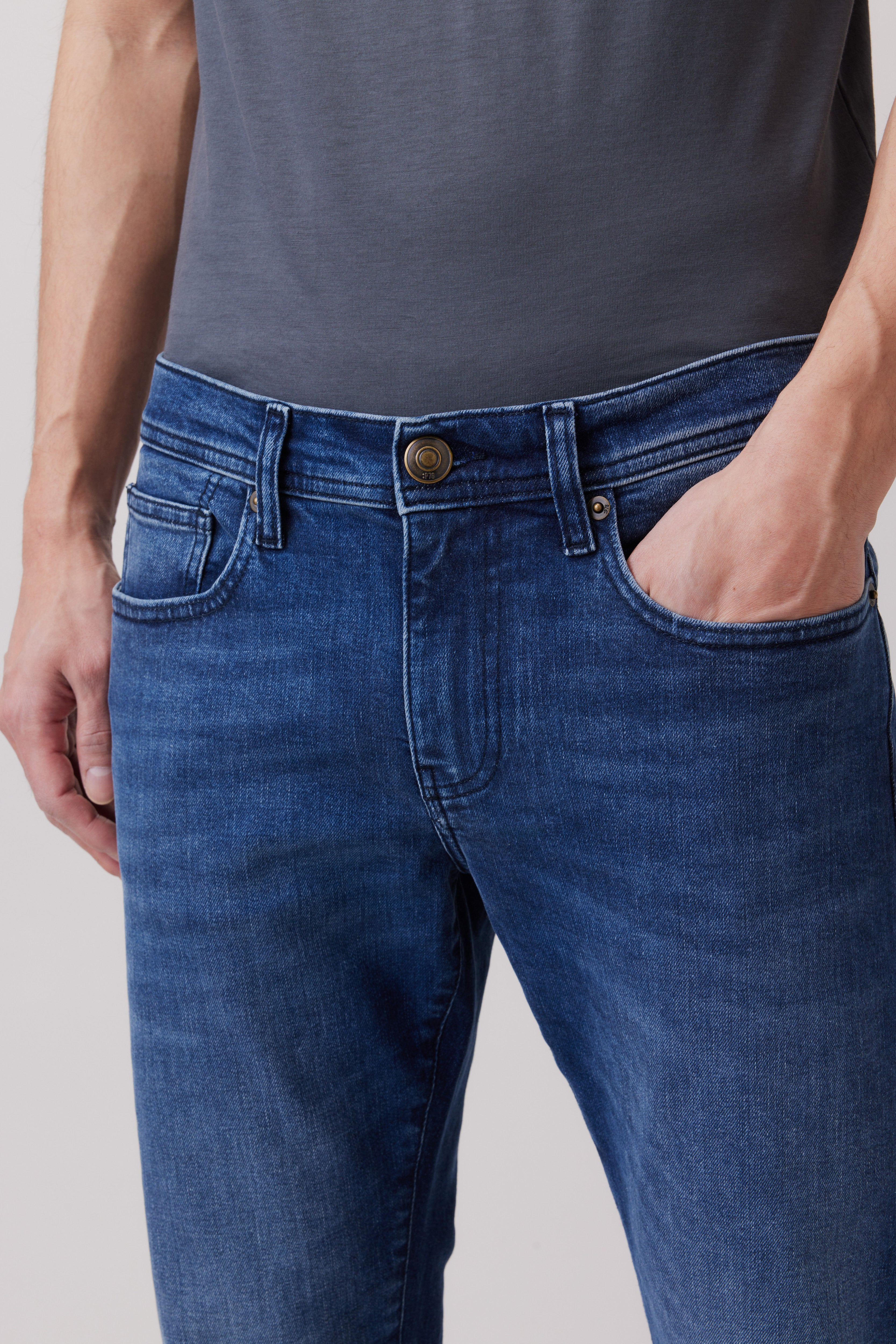 Denim Jeans in Slim Fit