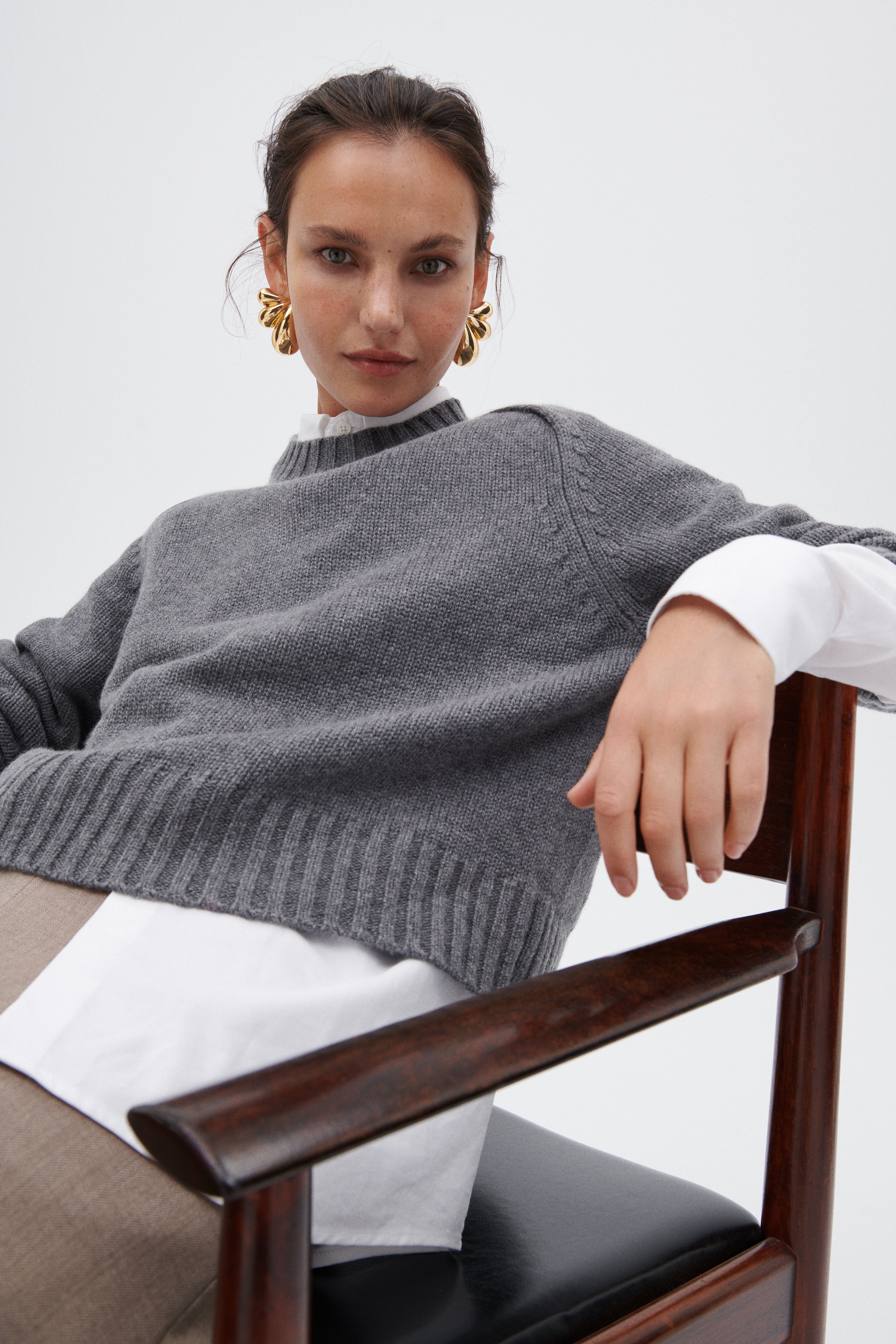 Knitted Sweater in Virgin Wool and Cashmere