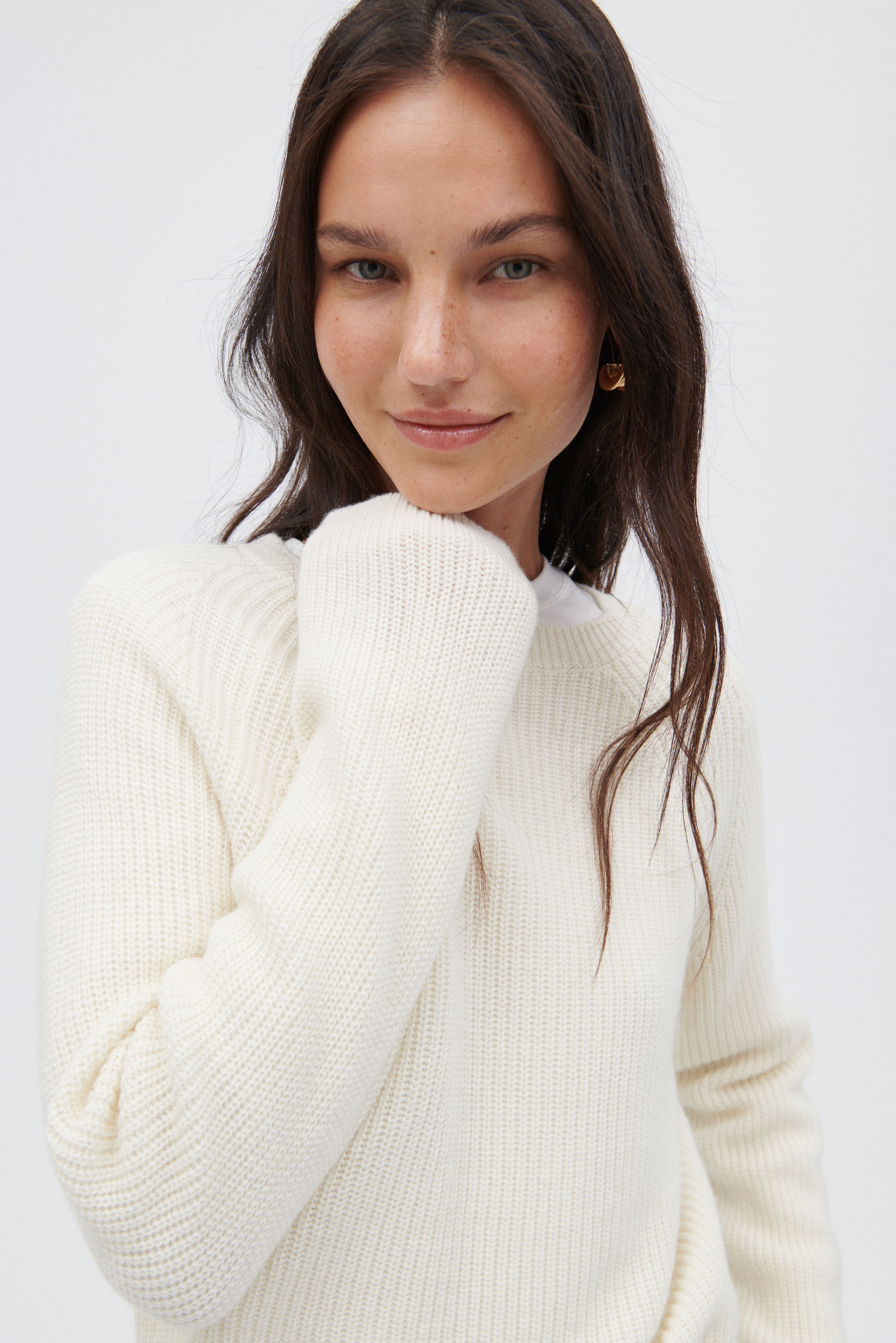 Raglanpullover aus Schurwolle und Cashmere