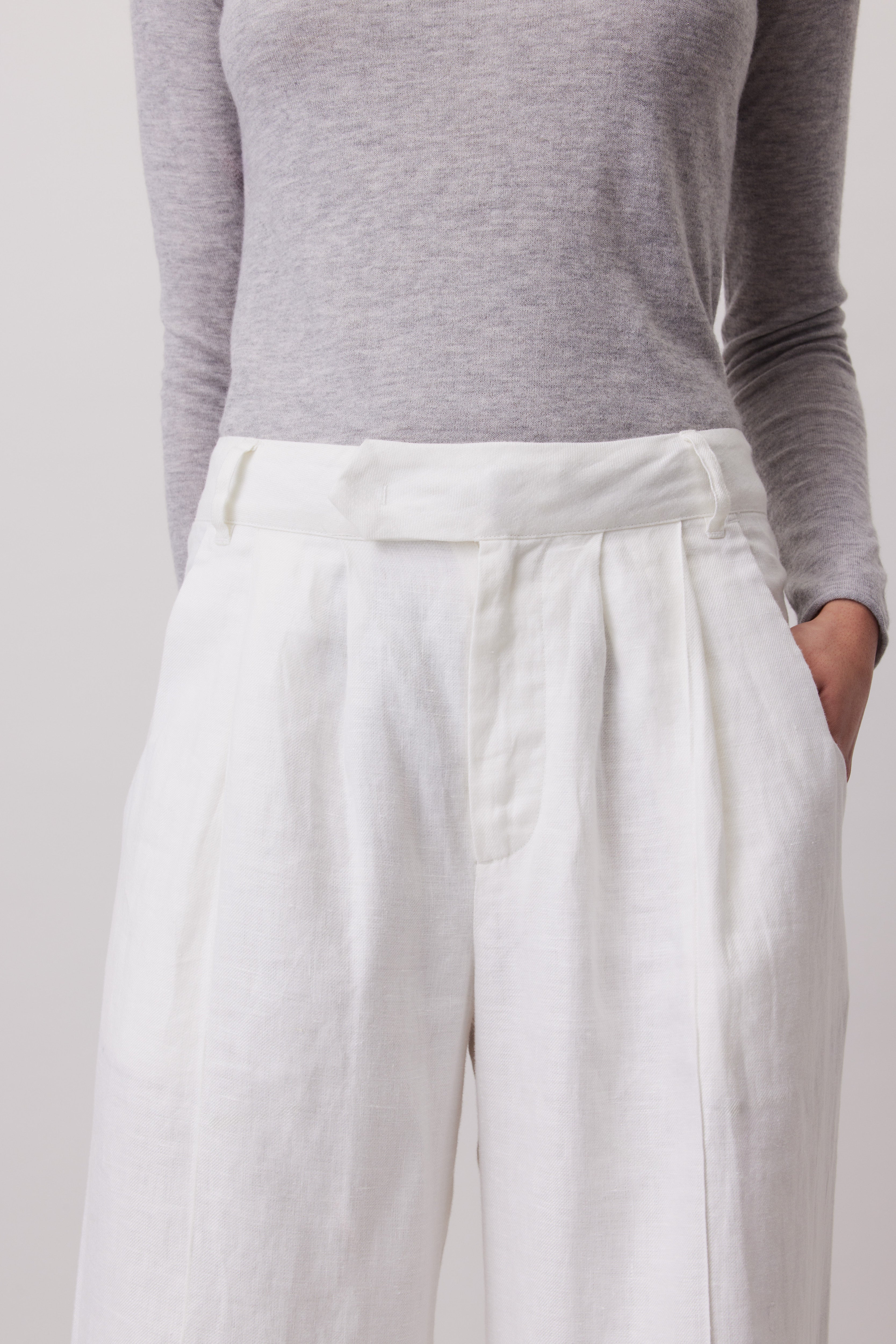 Linen Pants with Crease