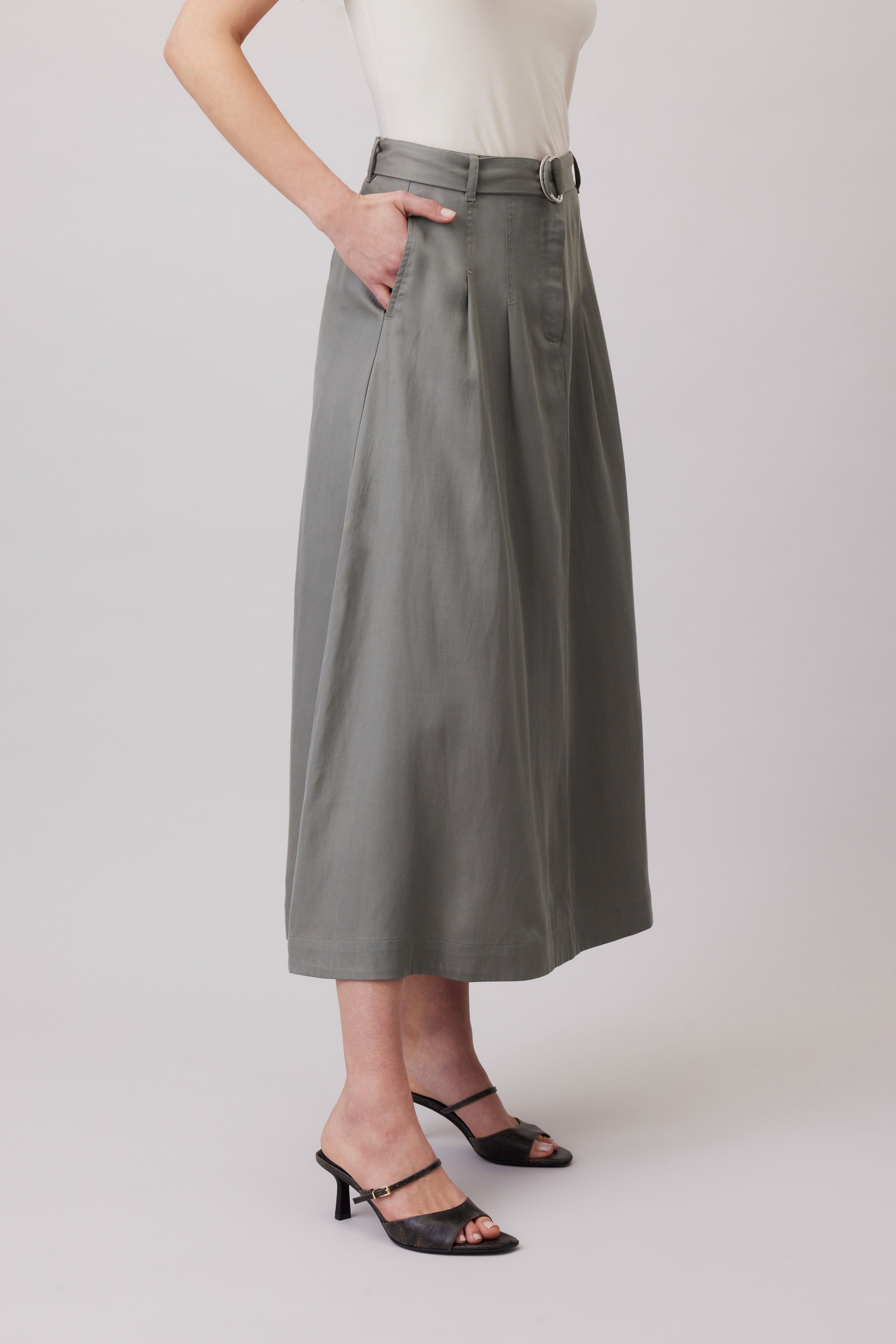 Midi Skirt with Pleats